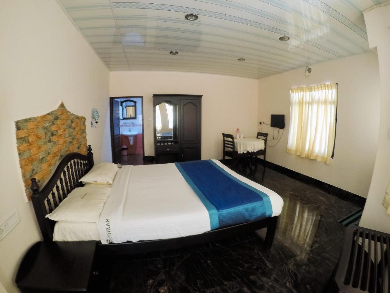 Homestay Pavithram *