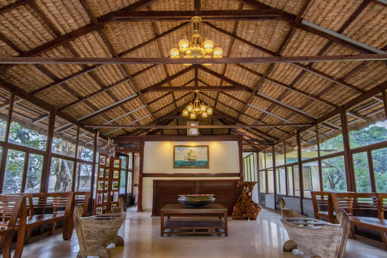 Deep Woods Resort