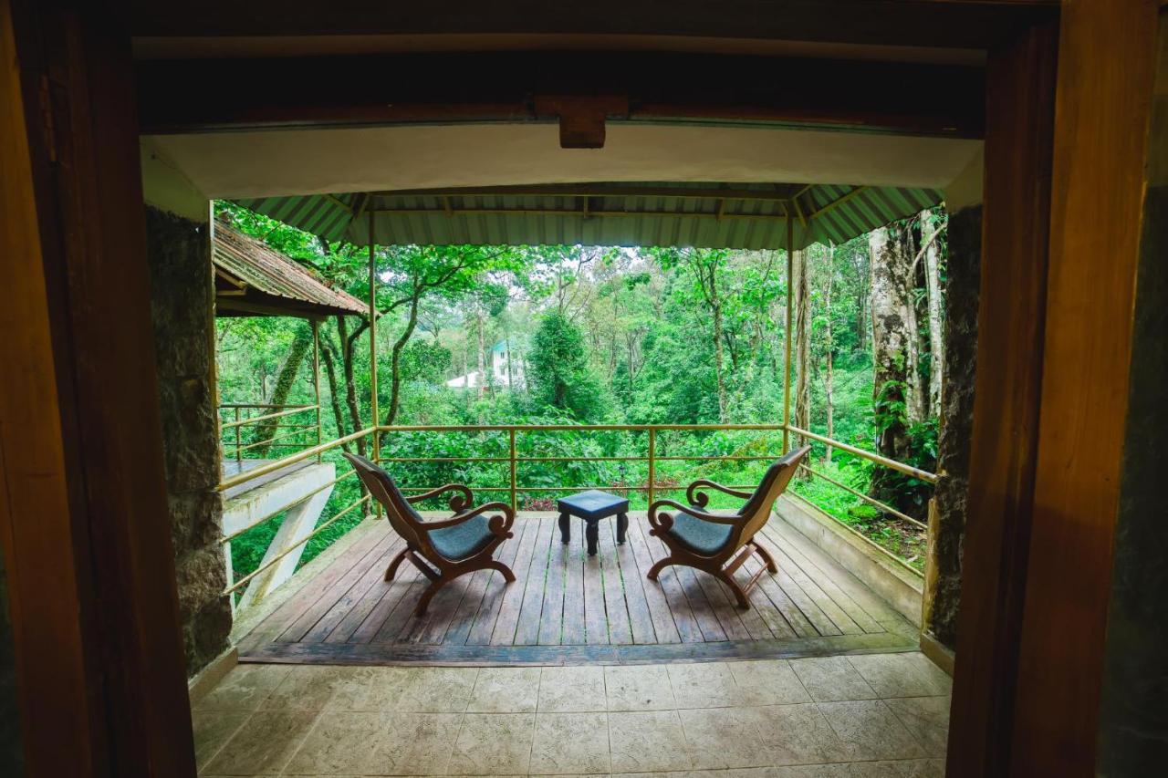 Deep Woods Resort