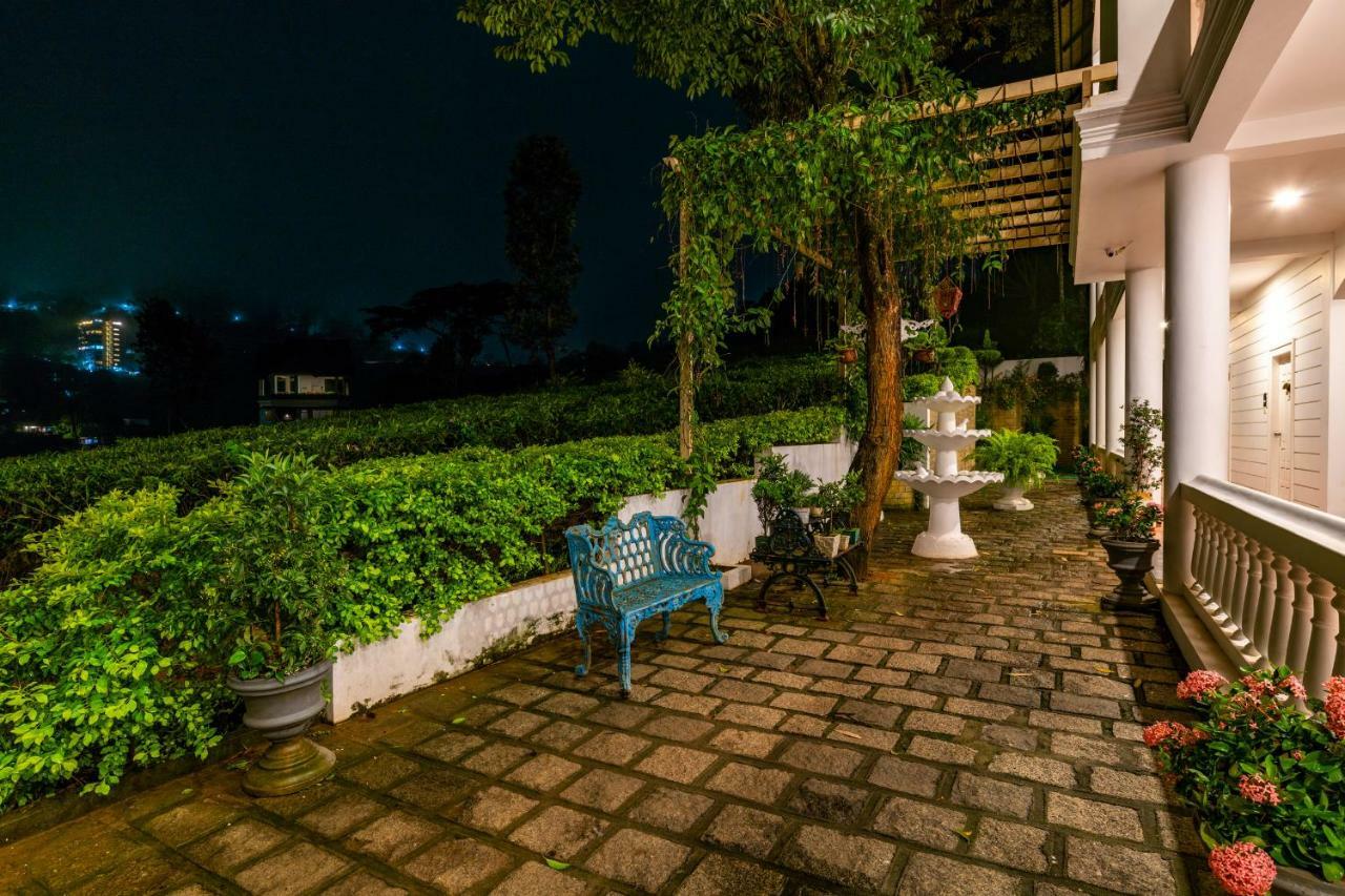 Tea Harvester Hotel