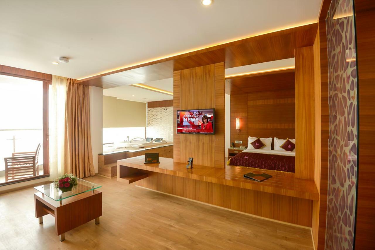 Amber Dale Luxury Hotel & Spa, Munnar Hotel 5*