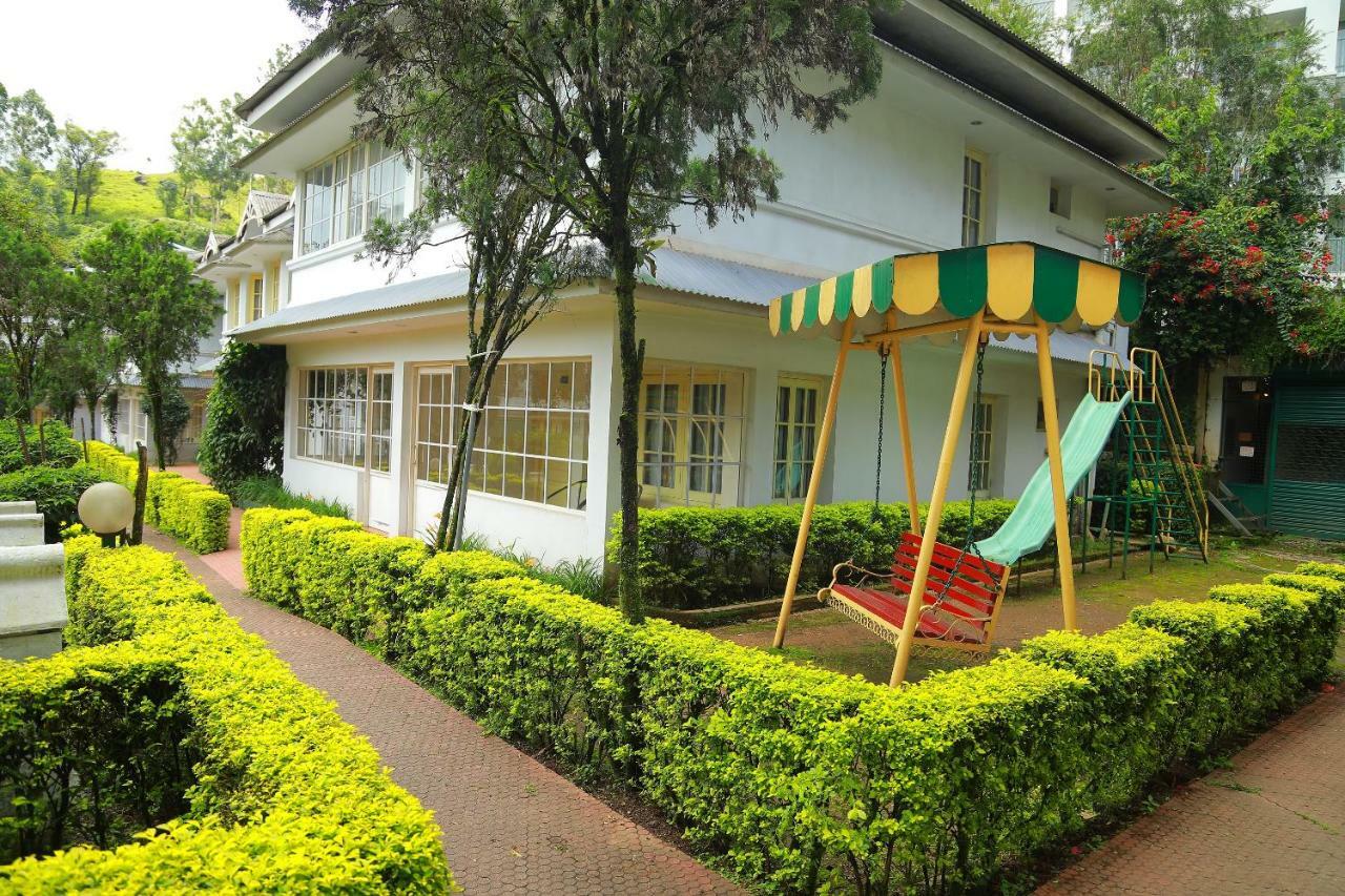 Eastend Resort 3*