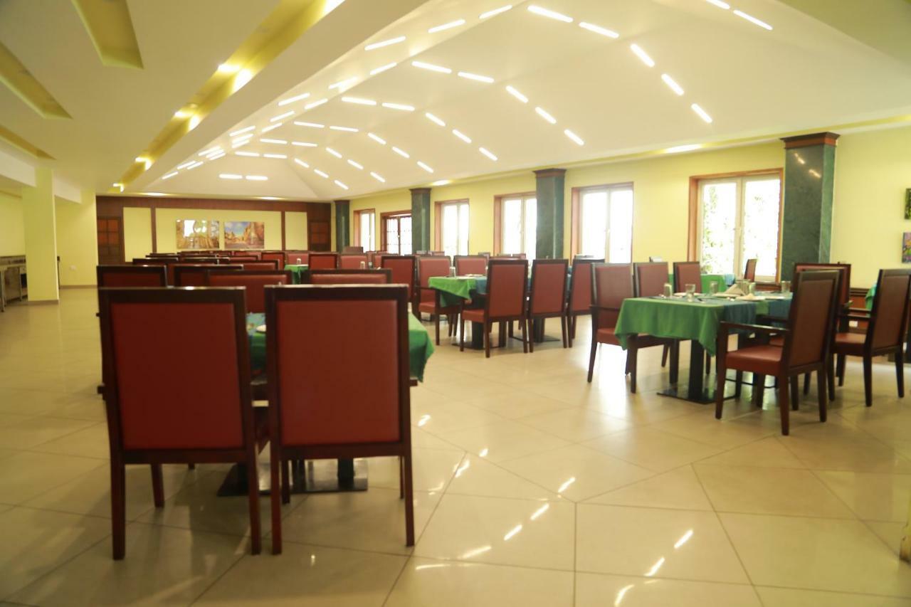 Eastend 3* Munnar