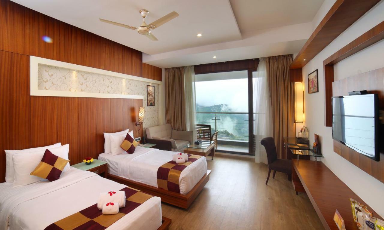 Hotel Amber Dale Luxury Hotel & Spa, Munnar