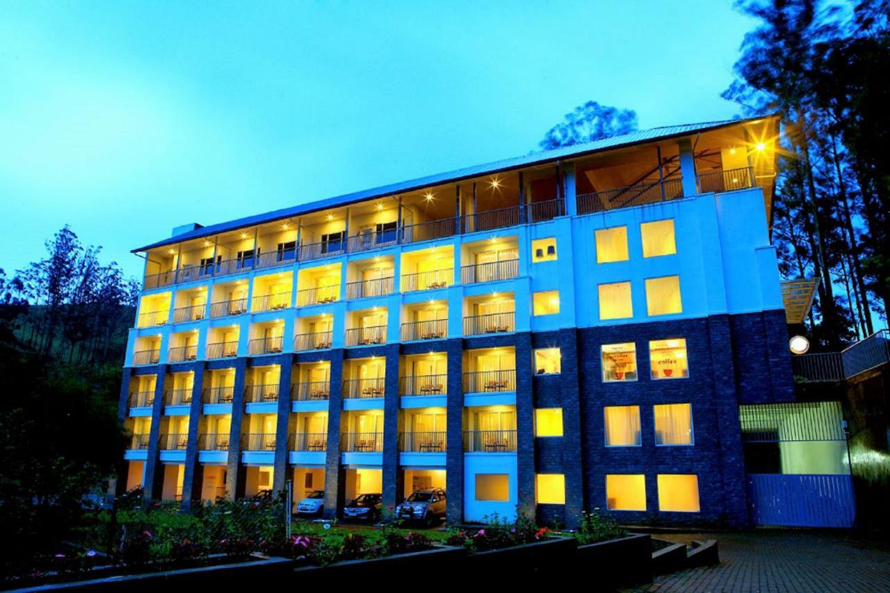 Eastend Resort 3*