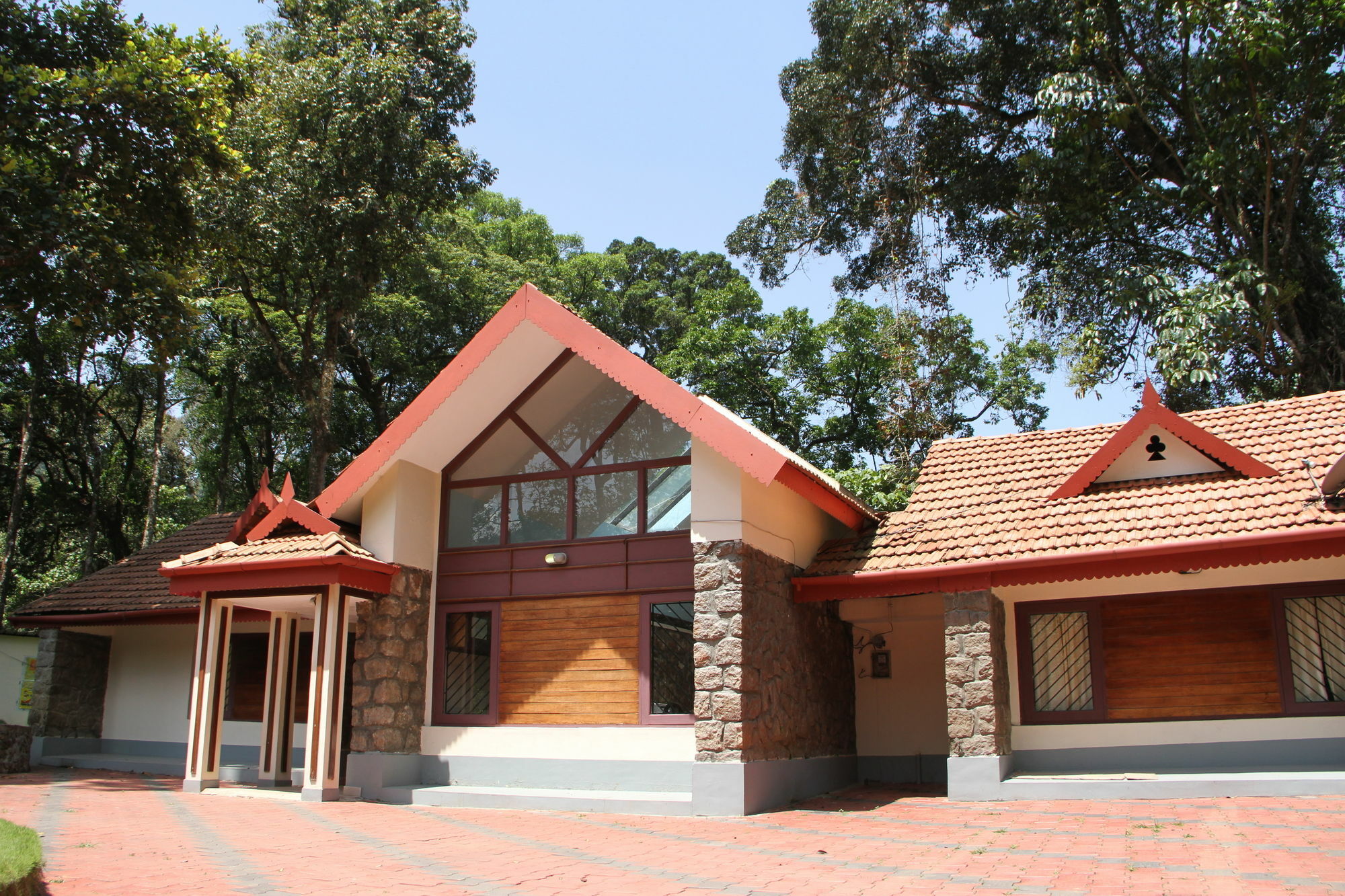 Deep Woods Resort