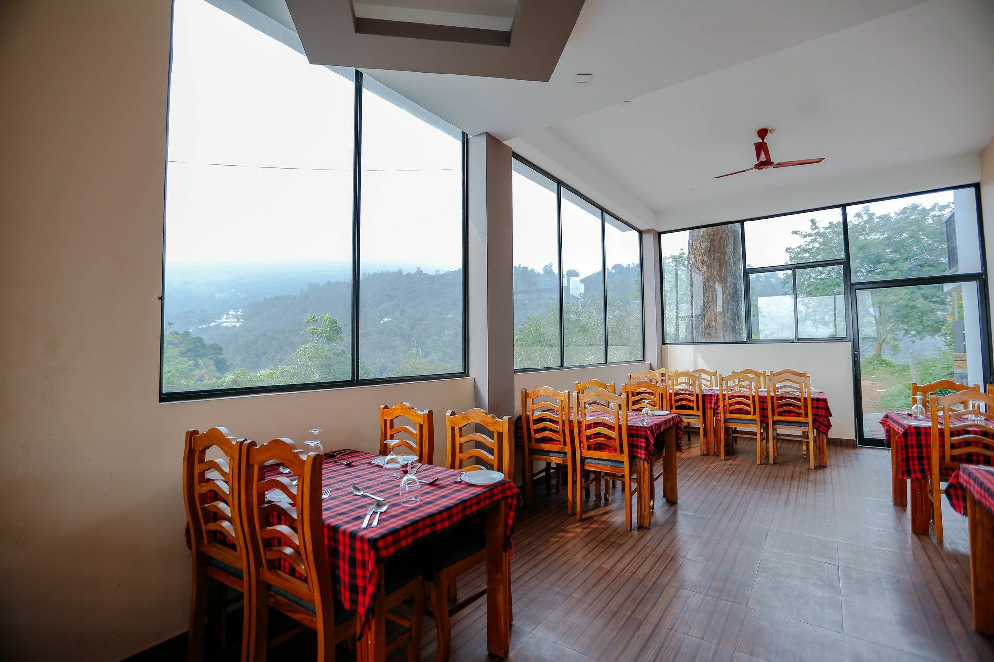 Diamond Hills 3* Munnar