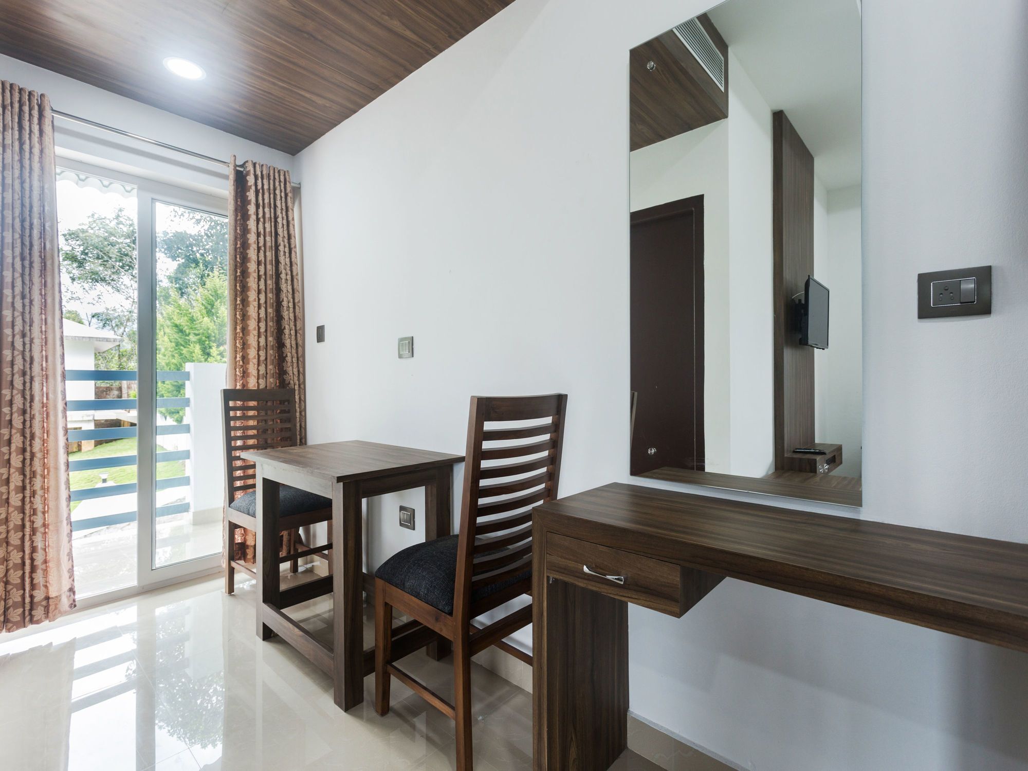 Hotel Oyo 9678 Misty Garden Munnar