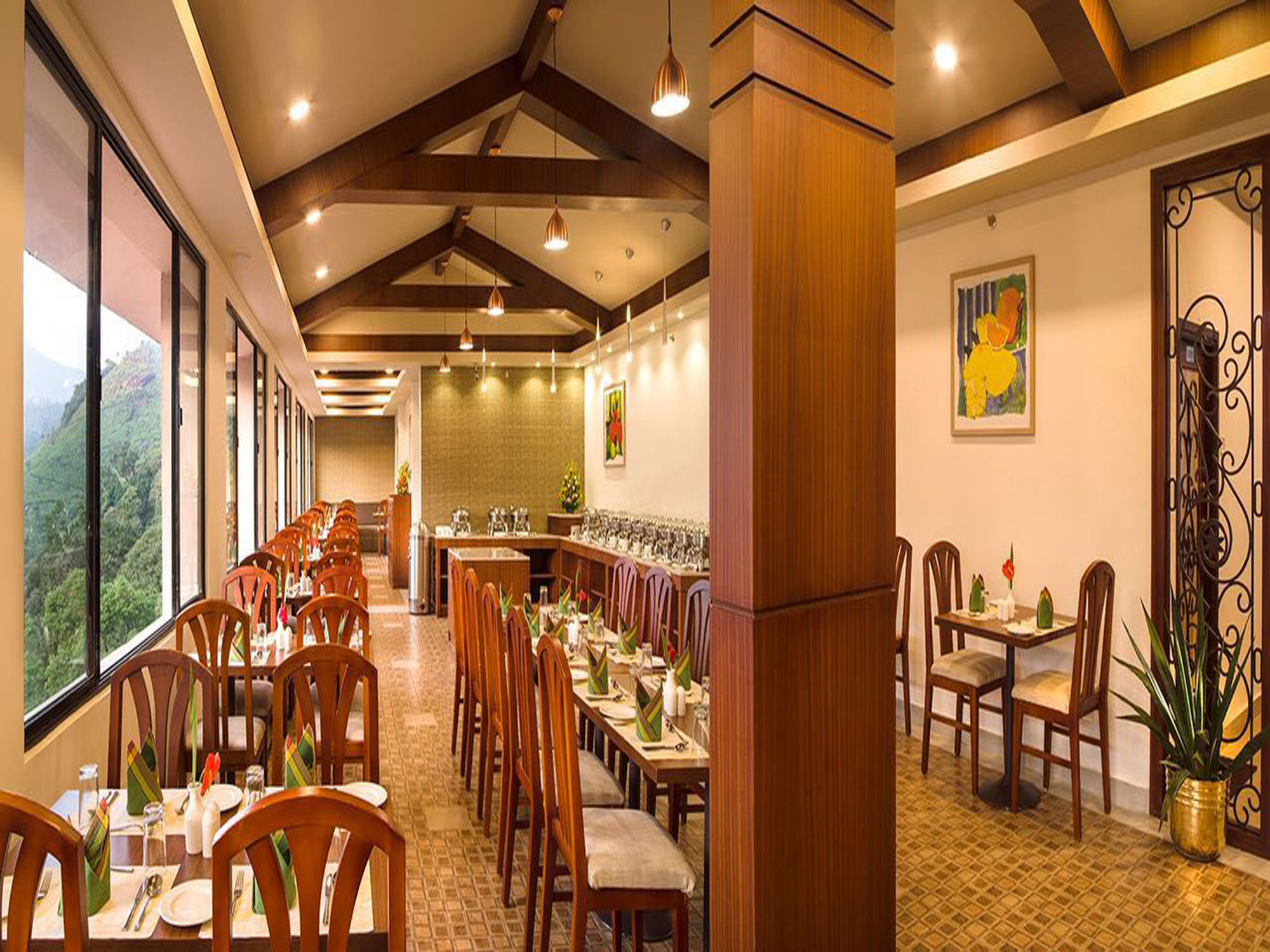 Abad Copper Castle Resort Munnar