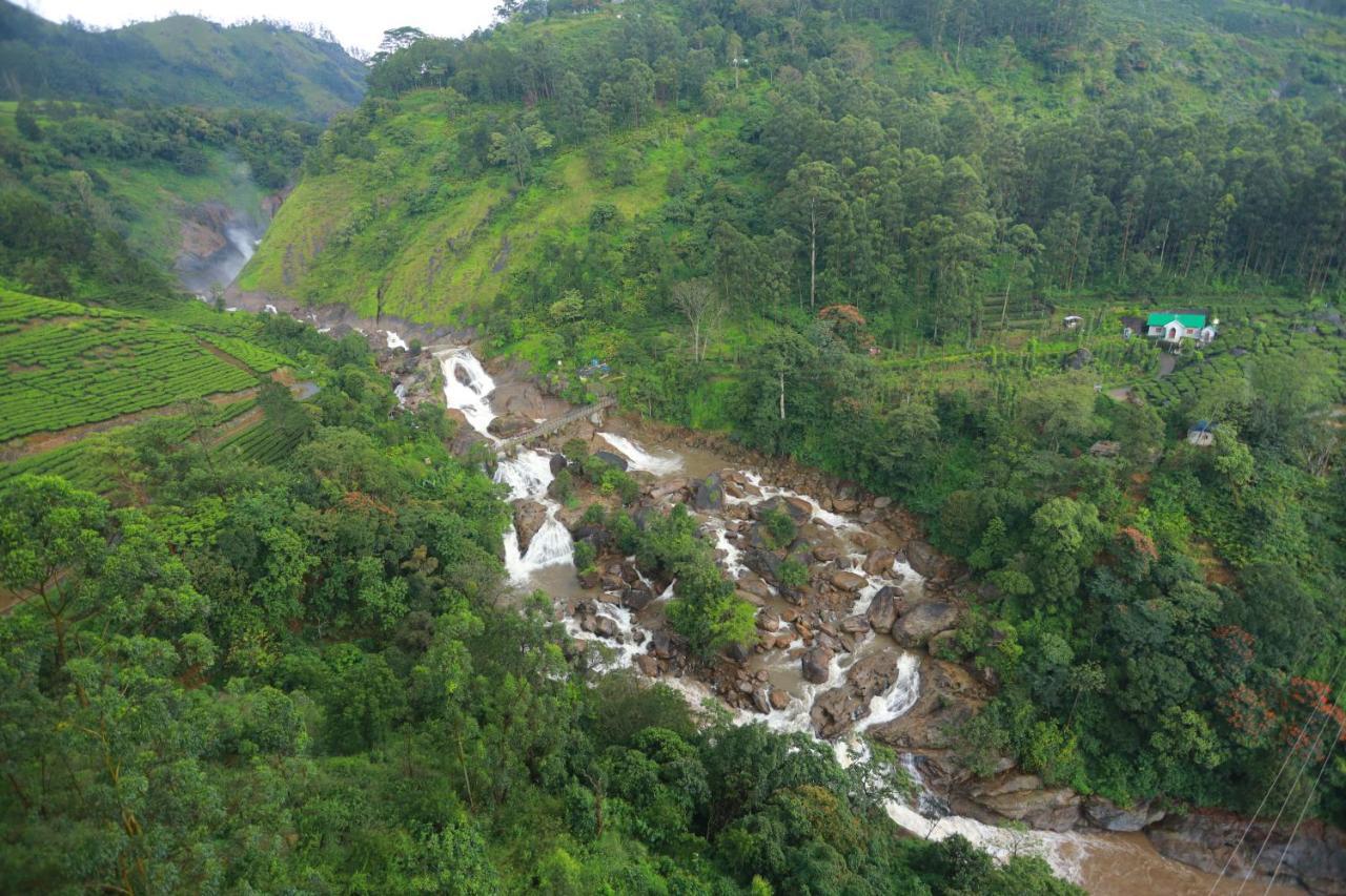 Blanket & Munnar