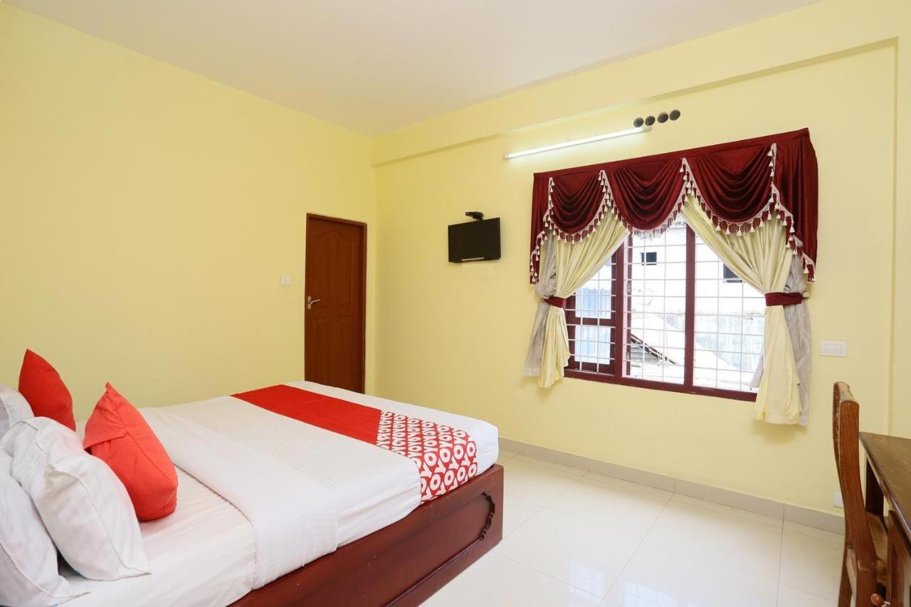 Hotel Pranav 4 Seasons Munnar