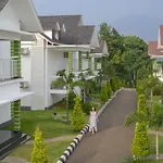 Sprise Munnar Resort And Spa