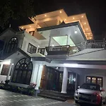Munnar Falcuns Inn Homestay