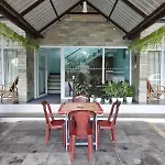 Crayons Guest House Munnar