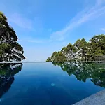 Fragrant Nature Munnar - A Five Star Classified Hotel