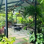 Fab Valley Homestay