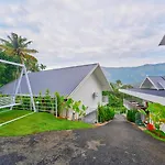 Ice Mist Pool Resort Munnar By Voye Homes