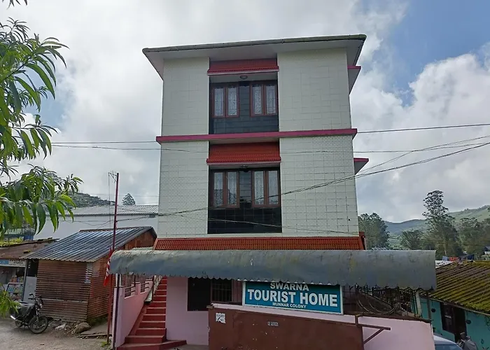 Swarna Tourist Home Munnar