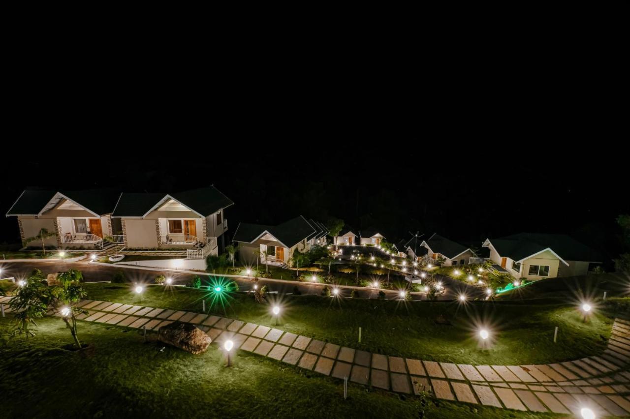 Hotel Aveda Mountains And Mist 4*