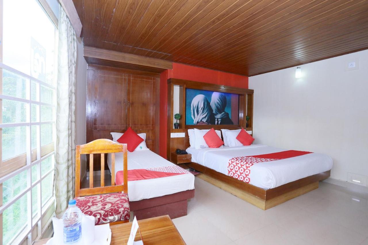 Hotel Oyo 24816 Days