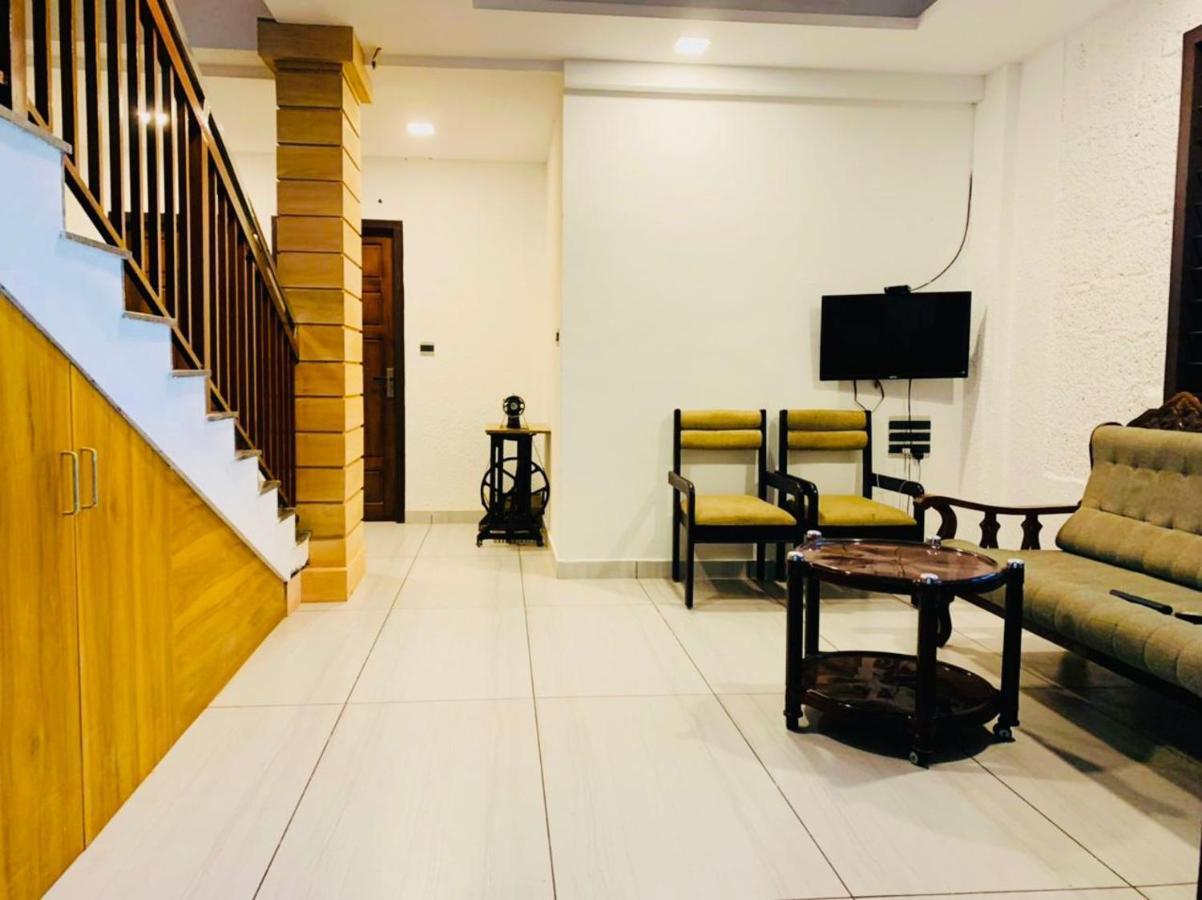 Five Bedroom Villa