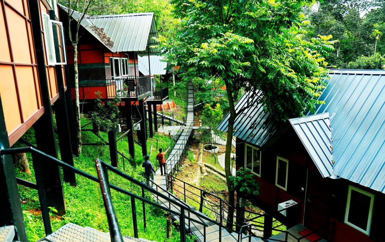 Hotel Santhi Hill View Munnar