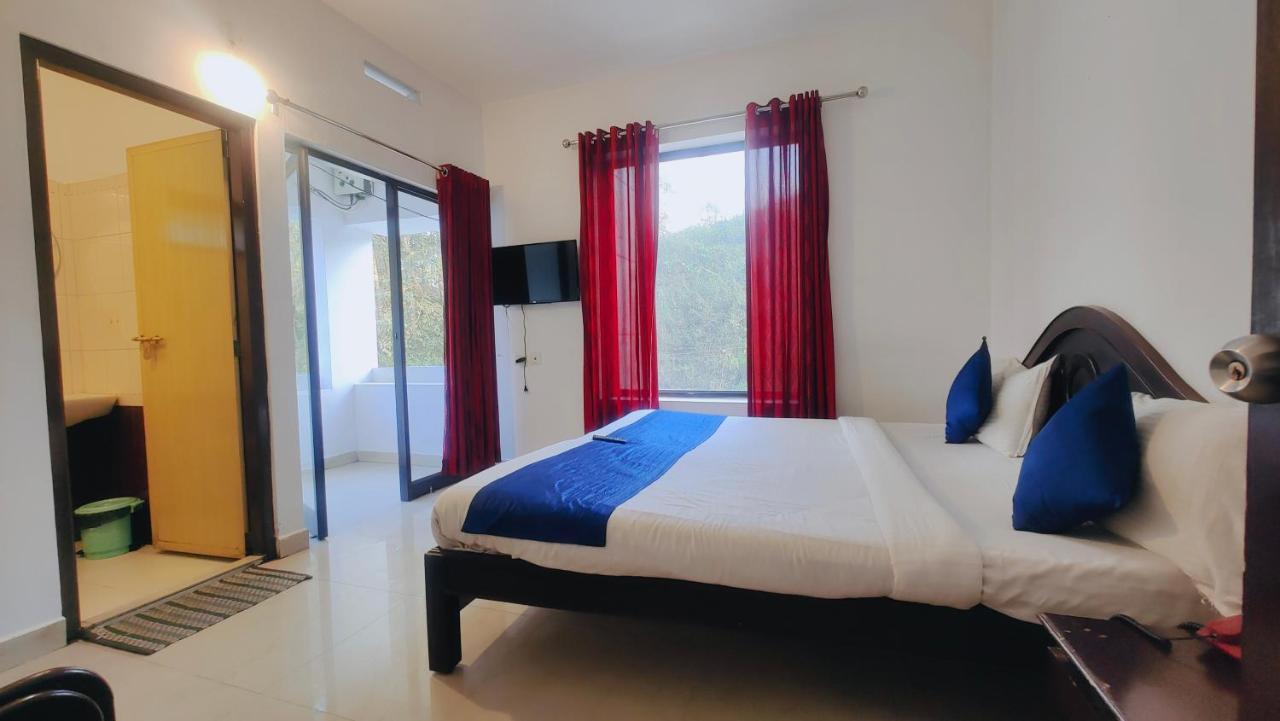 Lumino Karthika Hotel