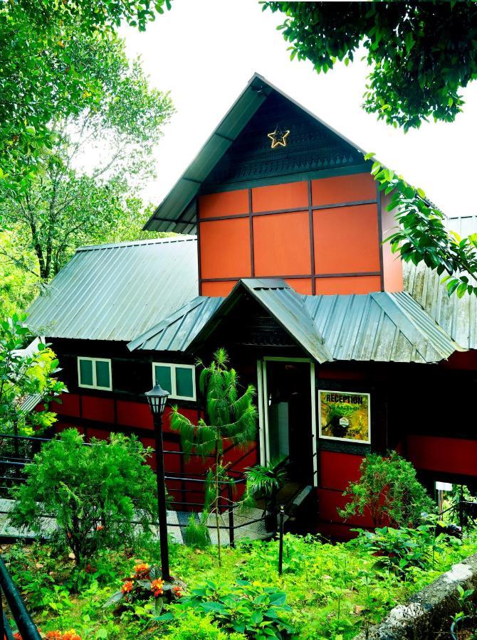 Hotel Santhi Hill View 3*