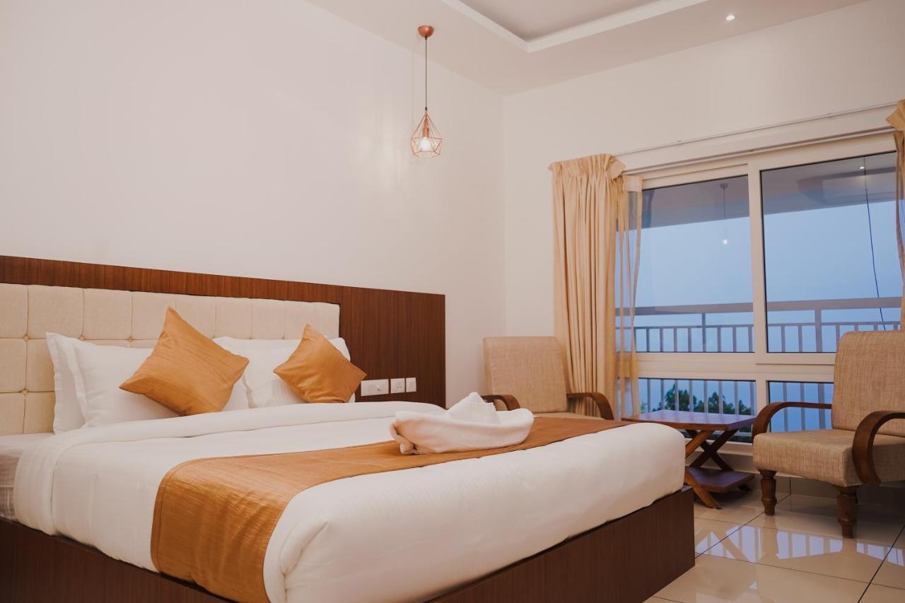 Sprise And Hotel Munnar