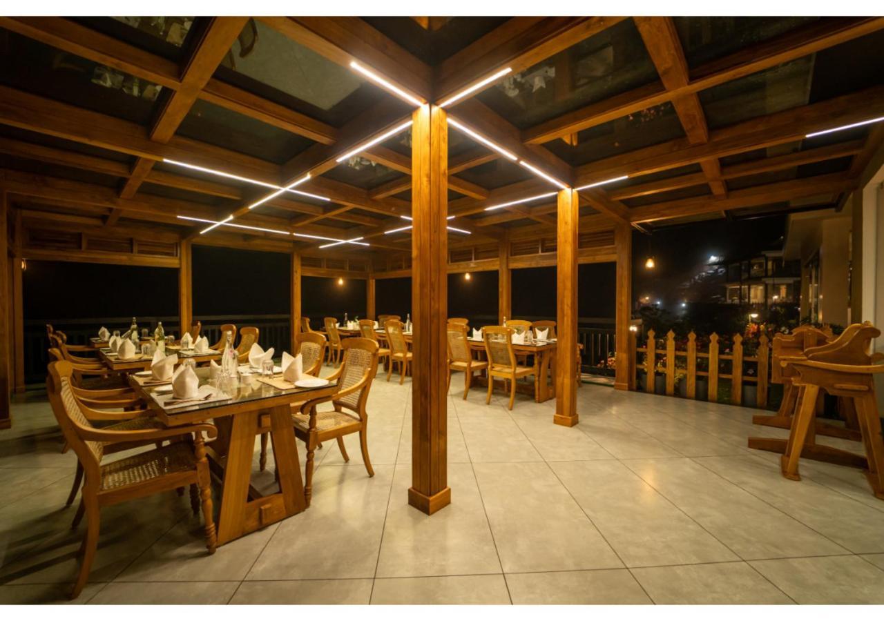 Resort Chandys Drizzle Drops - Station 5*