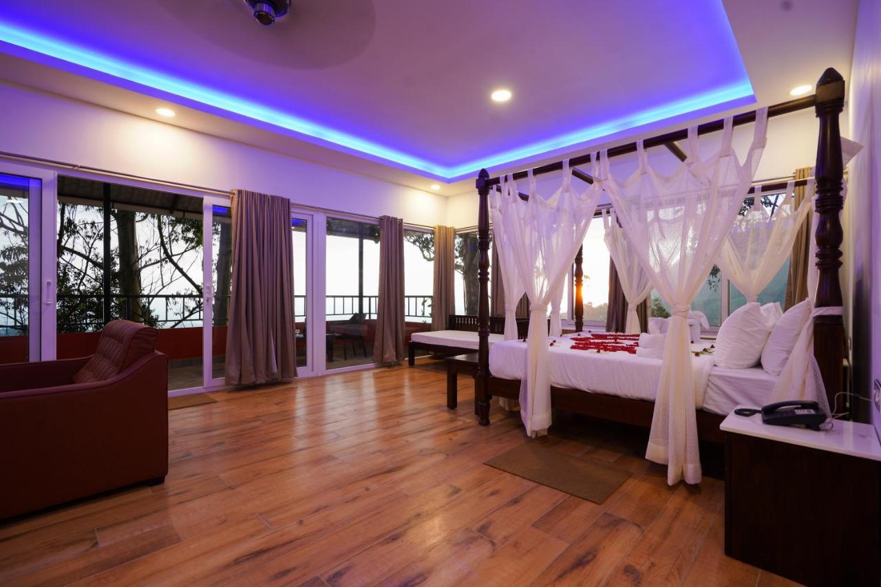 Tea Valley Resort,