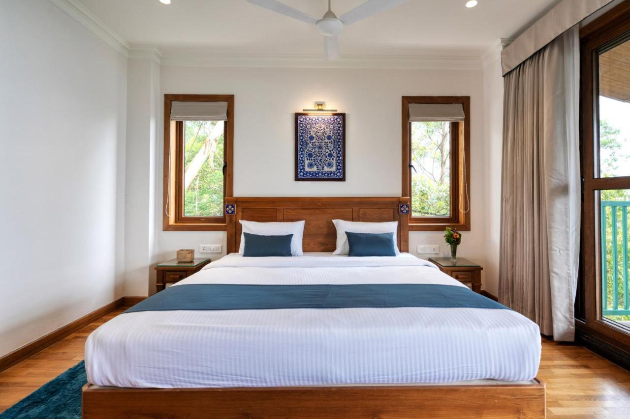 Stayvista At Paradise Valley View With Terrace Access Munnar