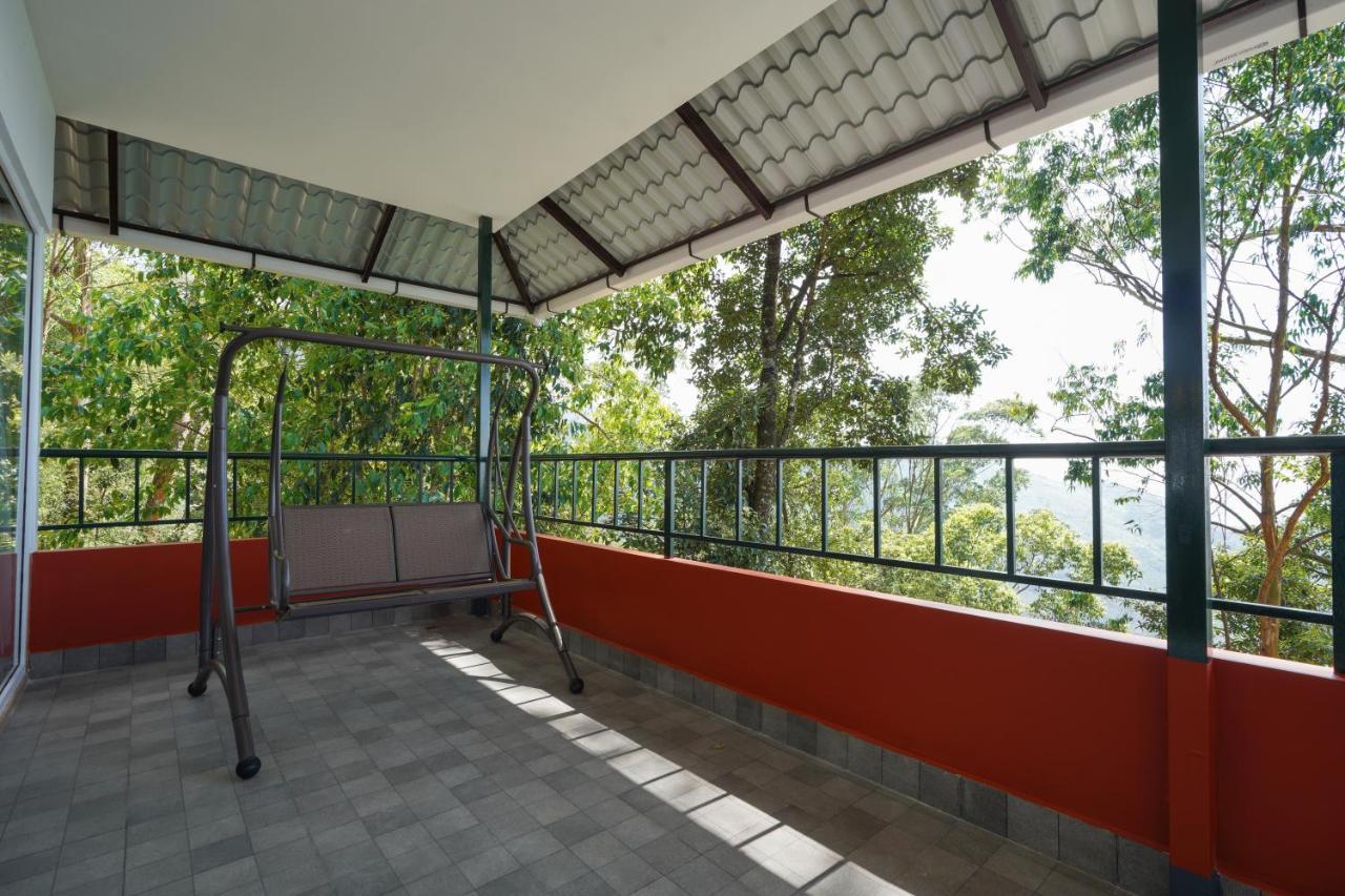 Tea Valley Resort,