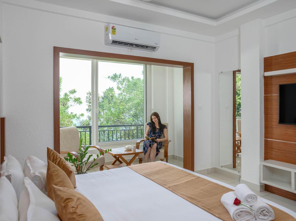 Hotel Sprise And 5*