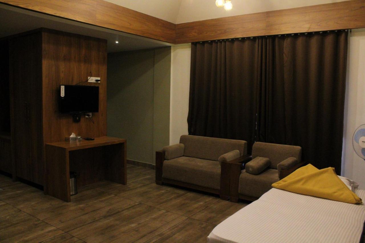The Wild Trails Resort *