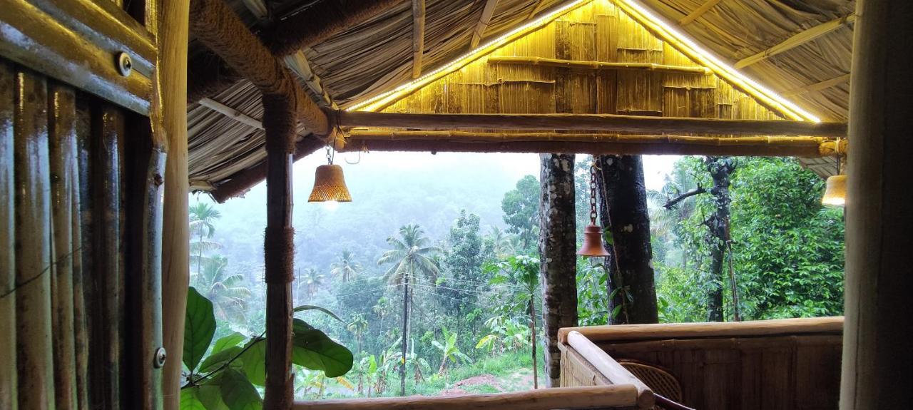 Fab - Bamboo Hut With Open Shower Guest house