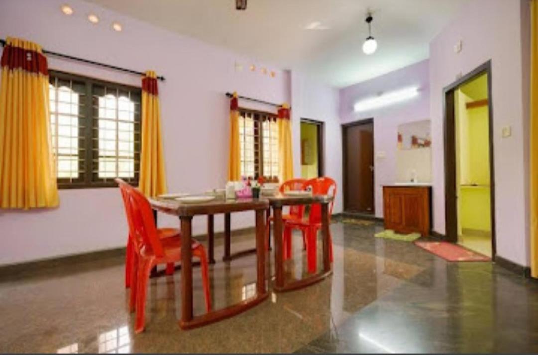 Homestay Falcuns