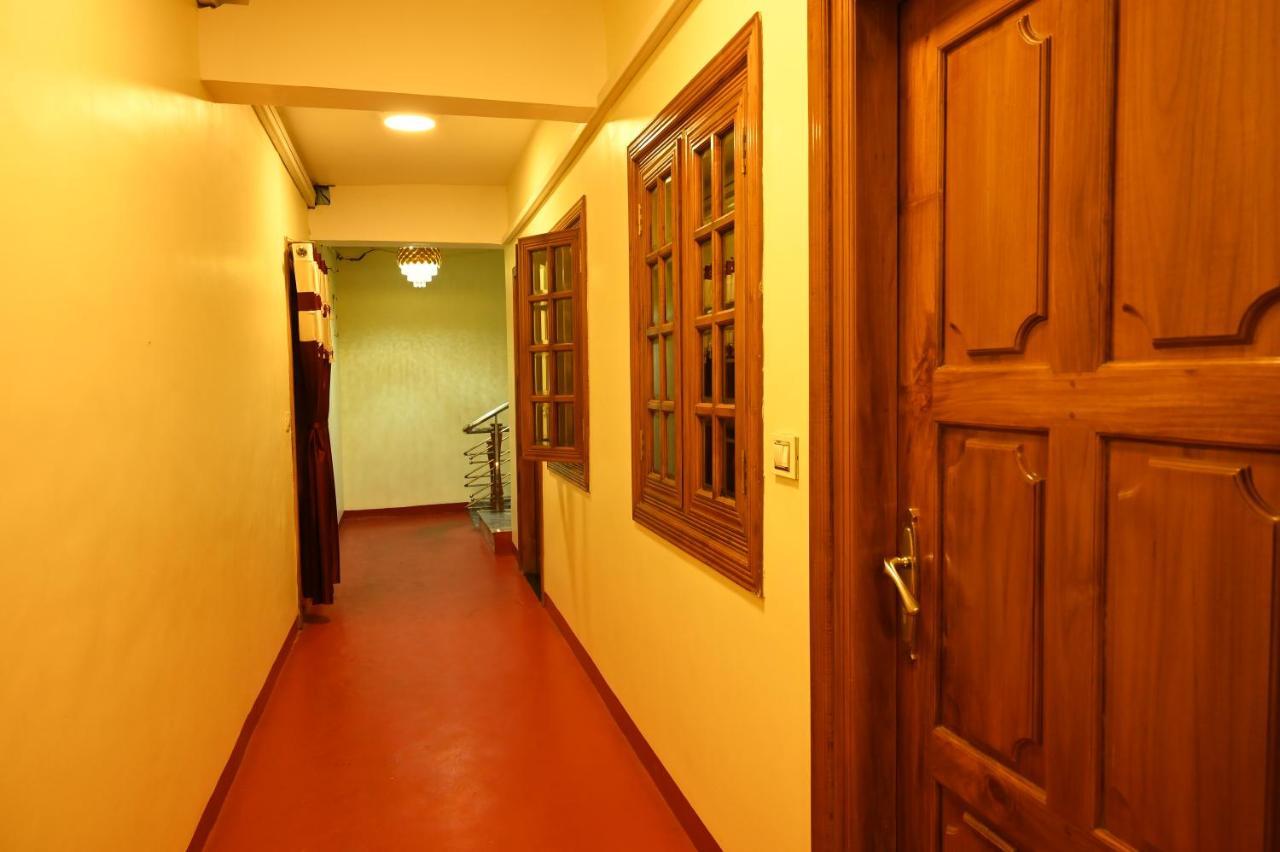 Ajay Lodge *
