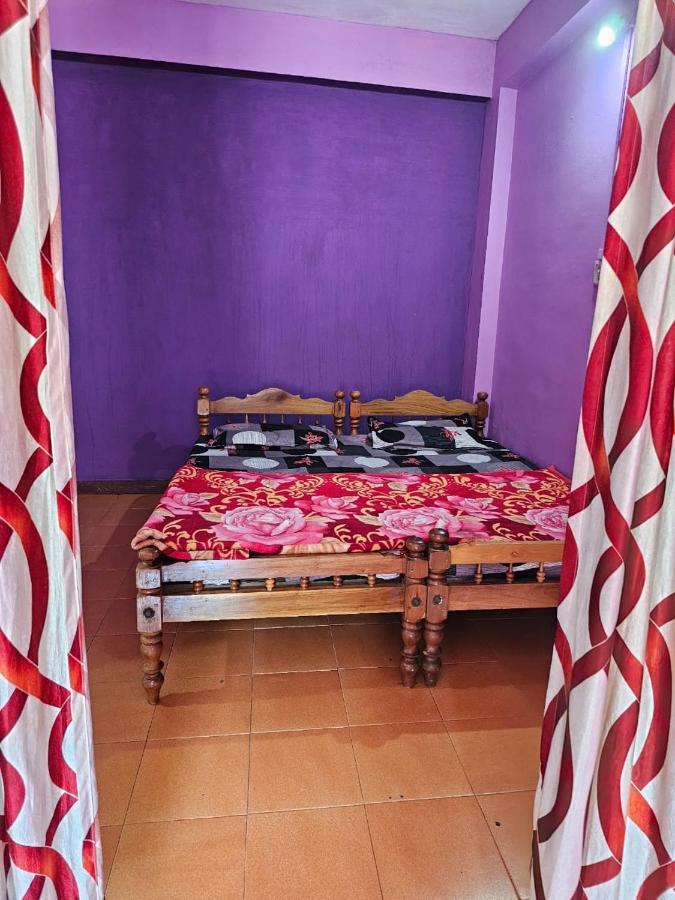 Cicily Holidays Homestay *