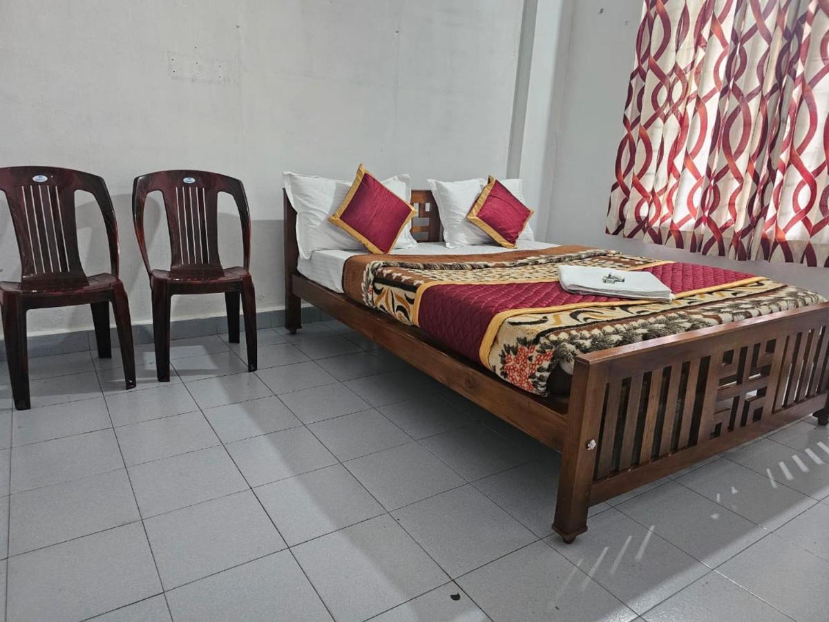 Homestay Cicily Holidays *