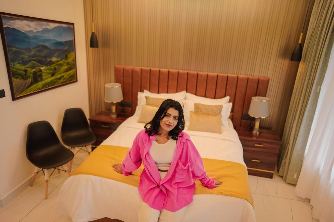 Misty Wonders Munnar