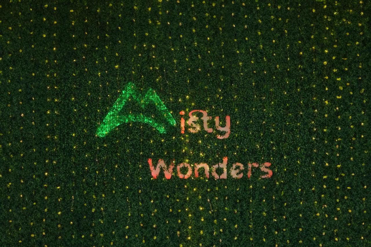 Hotel Misty Wonders