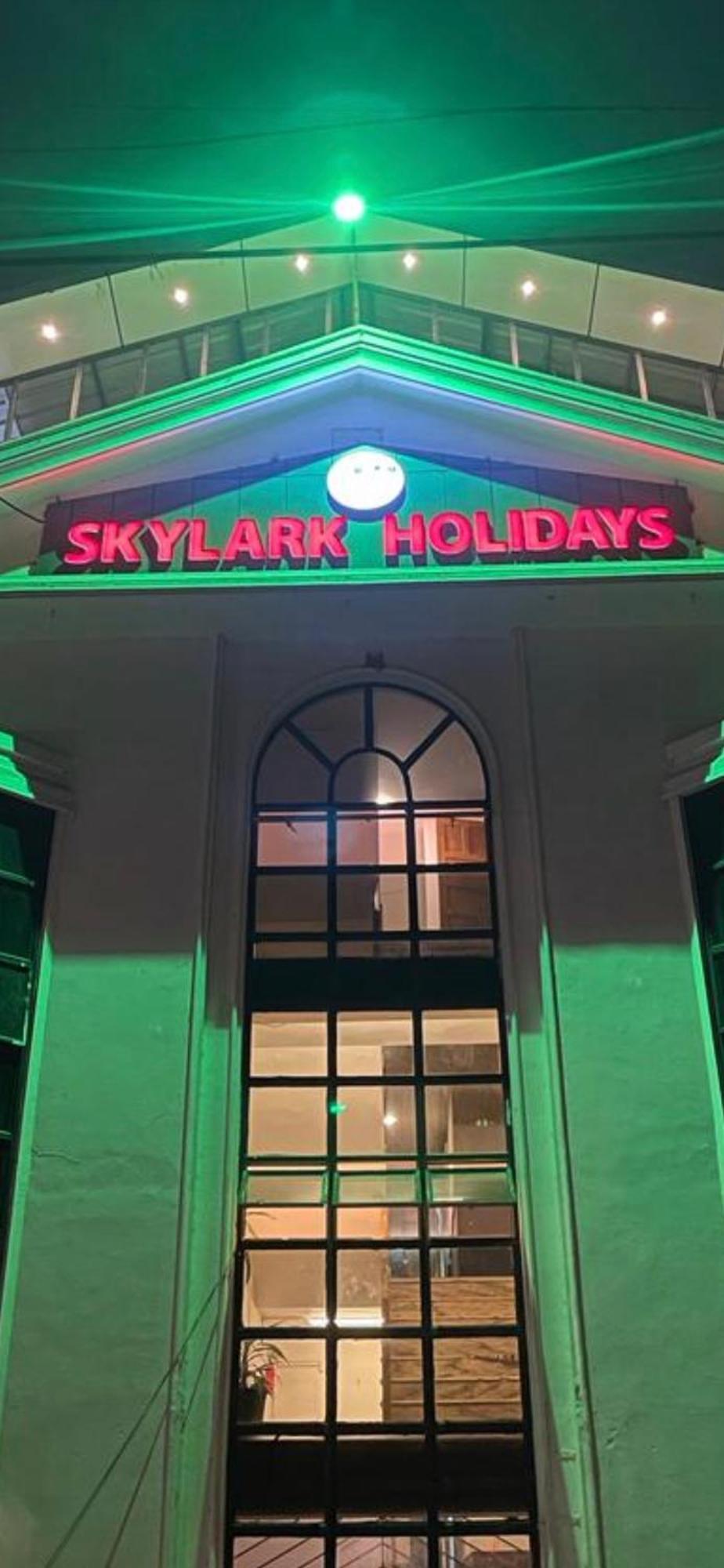 Skylark Holidays 2* Munnar