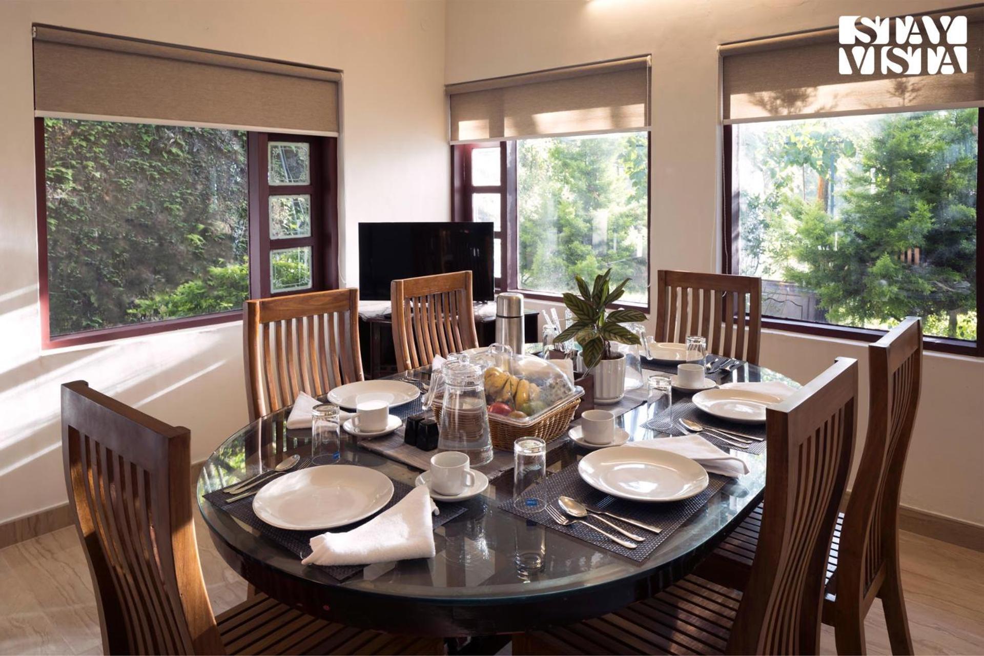 Villa Stayvista At Vale Echoes - Breakfast Included *