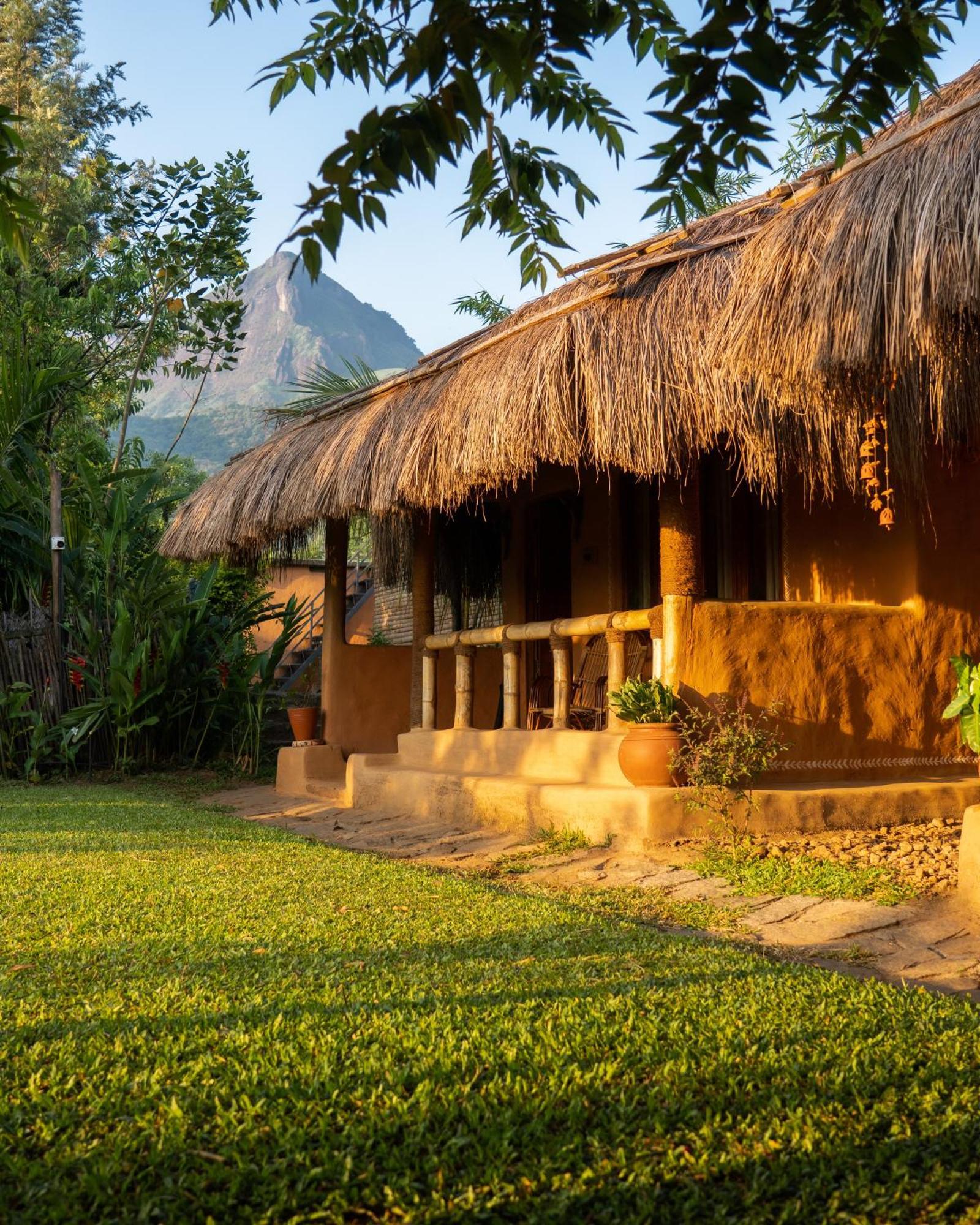 Resort The Mudhouse Marayoor Munnar