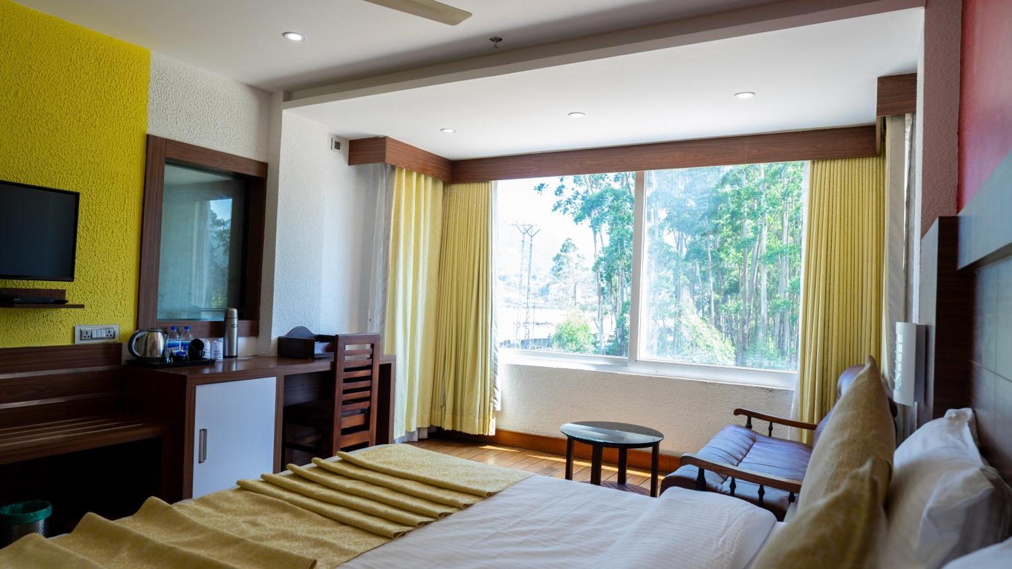 Hillview 4*