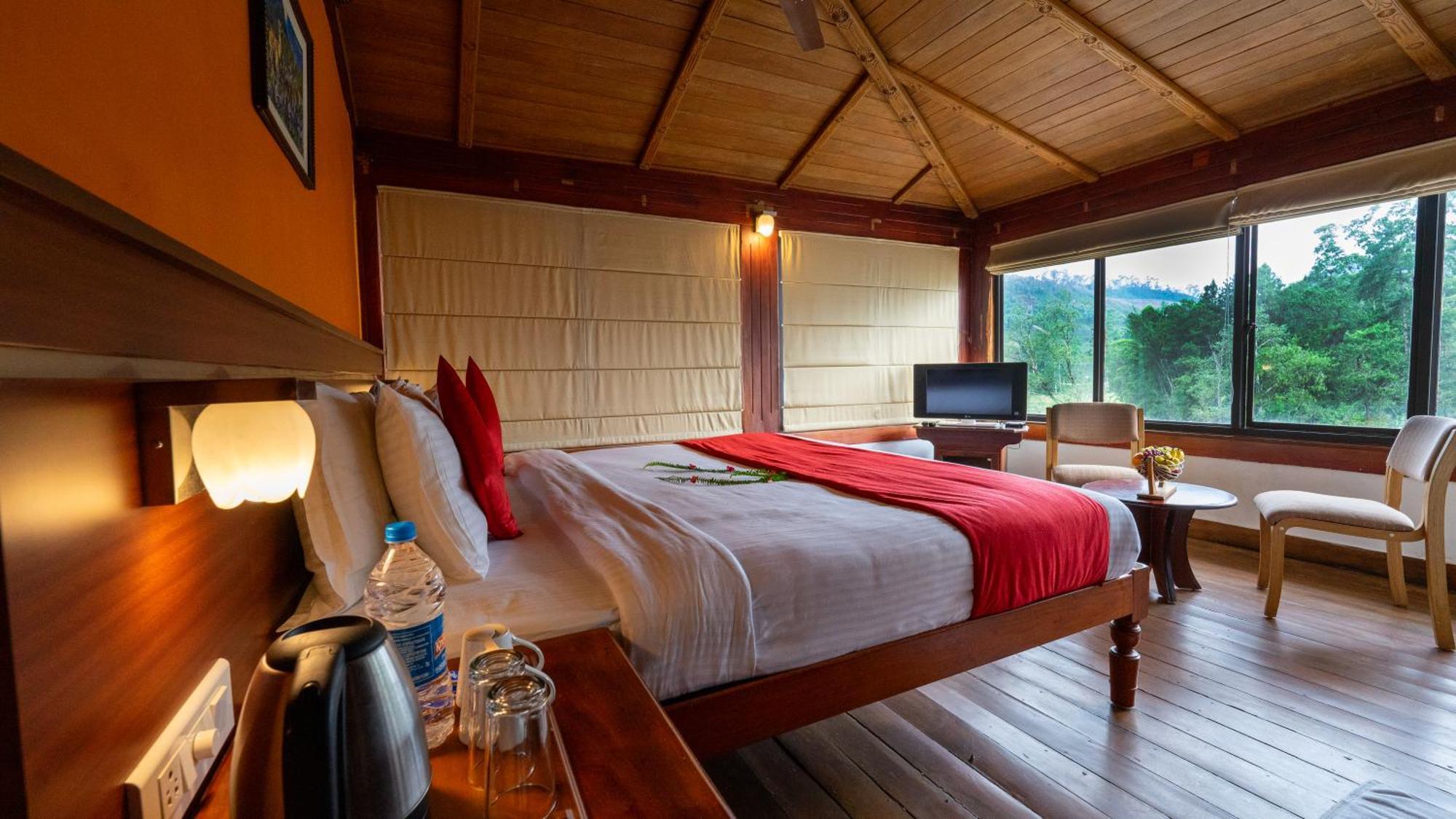 Westwood Riverside 3* Munnar