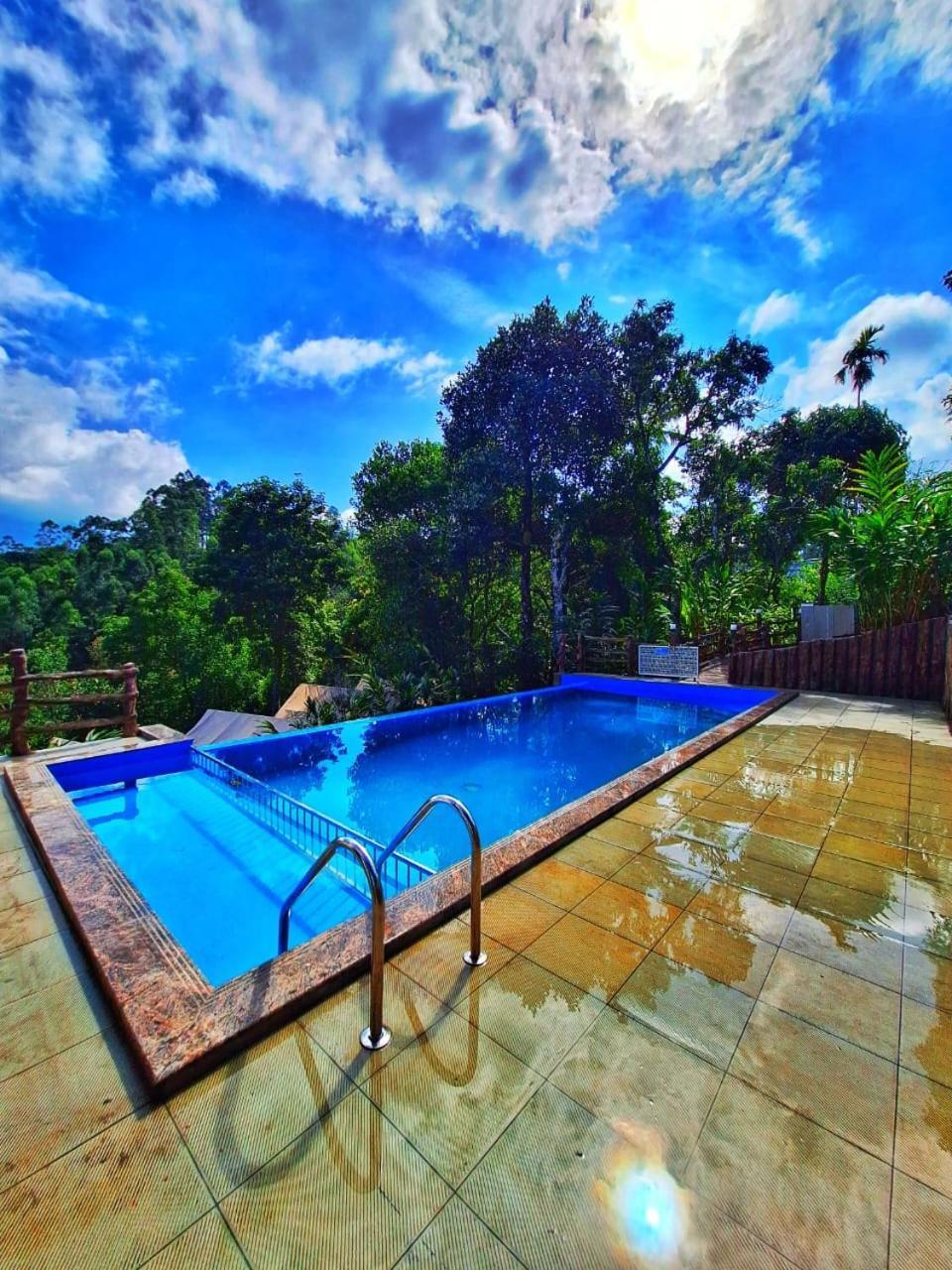 Resort Chalona Hill View
