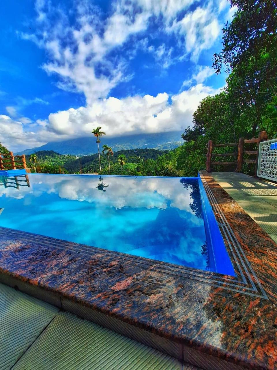 Chalona Hill View Resort