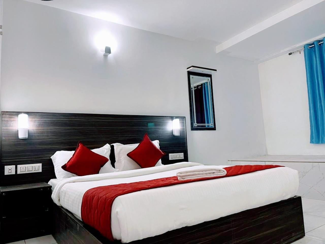Hotel Skylark Holidays Munnar